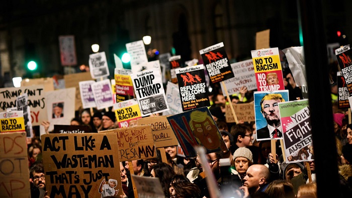 Des Londoniens manifestent contre le décret de Donald Trump sur l’immigration - VIDEO