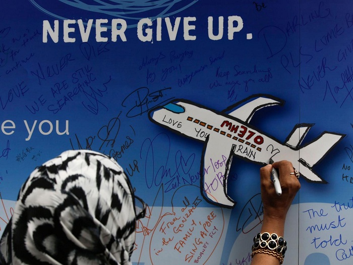 MH370: Malaysia in deal with US firm to restart plane search