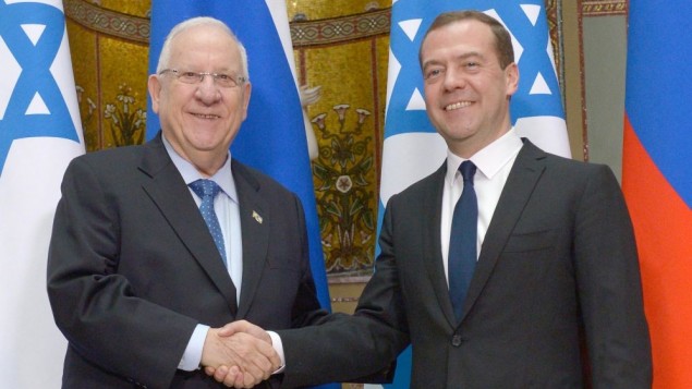 Medvedev : Moscou veut renforcer les liens commerciaux avec Israël