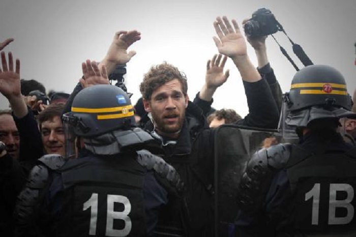 Frankreich steuert auf einen Zusammenbruch zu