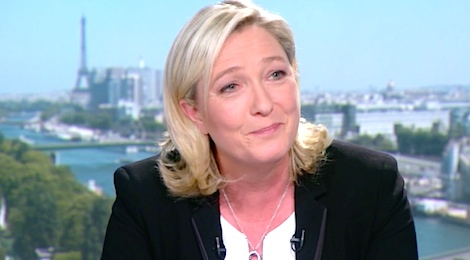 Ukraine: Marine Le Pen interdite de séjour