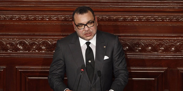 Maroc : le roi appelle à l`union face au `fanatisme` des djihadistes