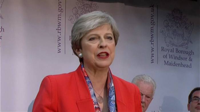 GB/Législatives: défaite pour May, les conservateurs perdent la majorité absolue