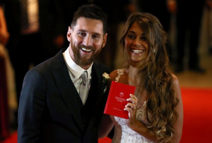 Messi marrying childhood sweetheart in Argentina hometown -
PHOTOS