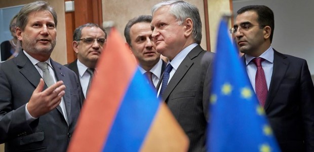 Le statu quo actuel est insoutenable et que la résolution pacifique du conflit de Haut Karabakh reste une priorité pour l`UE 