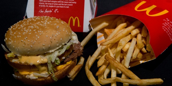 Un Mc Donald`s fermé après l`intoxication de plusieurs clients
