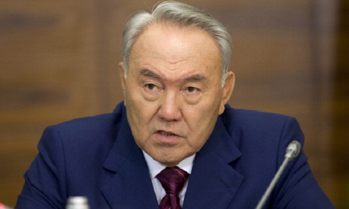 Nazarbayev parlamenti buraxdı