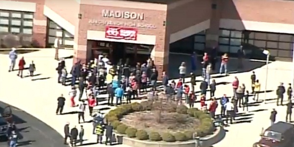 Ohio: fusillade dans un lycée, quatre blessés