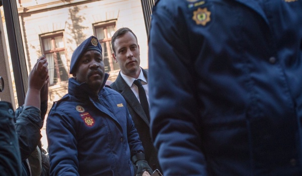 Oscar Pistorius hospitalisé après une chute