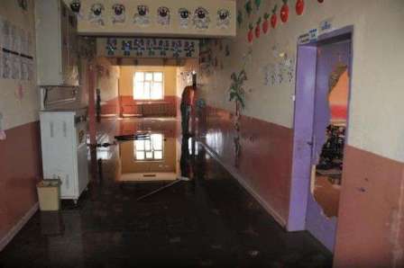 PKK 3 məktəbi yandırdı -FOTOLAR