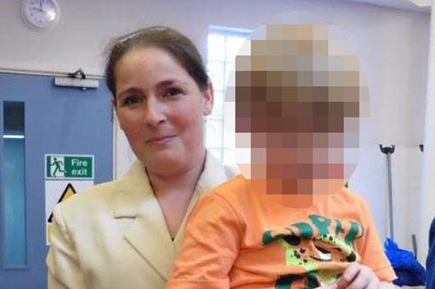 Toddler spends THREE DAYS alone with body of dead mother 