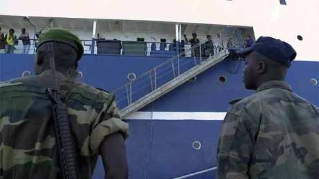 Russian Ship Stays in Senegalese Detention As Moscow Blames Greenpeace
