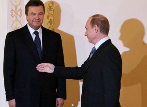 Yanukoviç Putinlə məsləhətləşməyə gedir