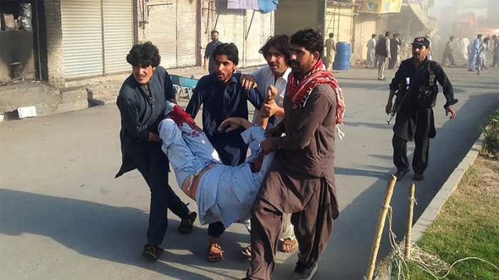 Pakistan : un double attentat sur un marché bondé fait au moins 11 morts
