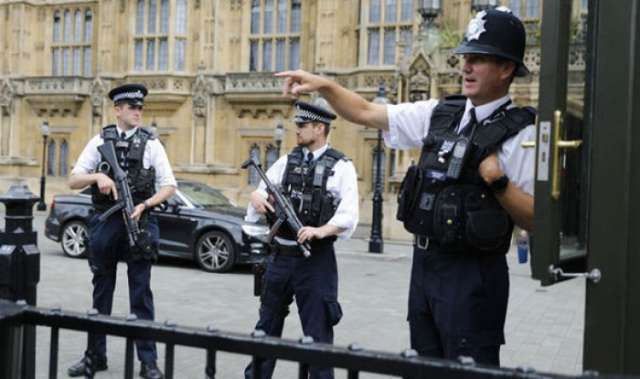 Parliament evacuated as alarm bells sound throughout Palace of Westminster