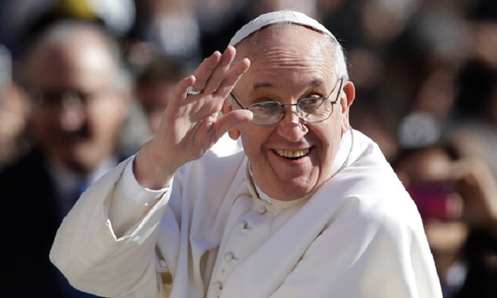 Pope Francis Announces Measures to Simplify Marriage Annulments