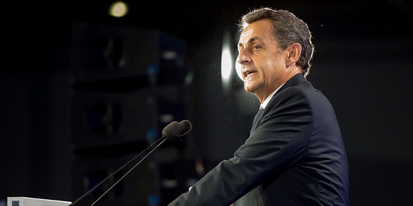 Nicolas Sarkozy annonce sa candidature à la présidentielle