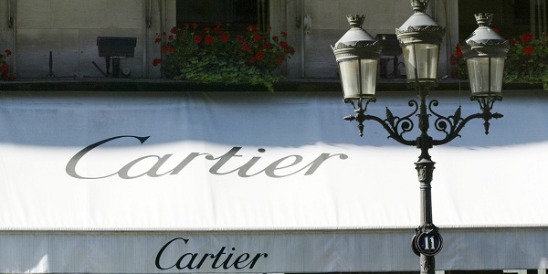 Prix record de 1,5 million d`euros pour une pendule `mystérieuse` Cartie