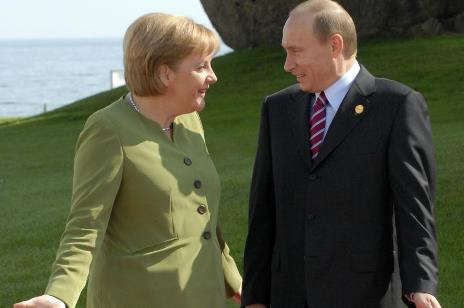 Germany`s Merkel to discuss Ukraine with Putin in Moscow
