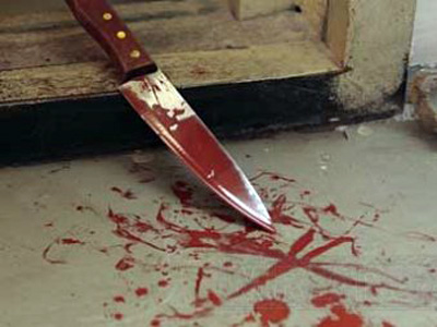 8 şagird bıçaqlandı - 3 ölü