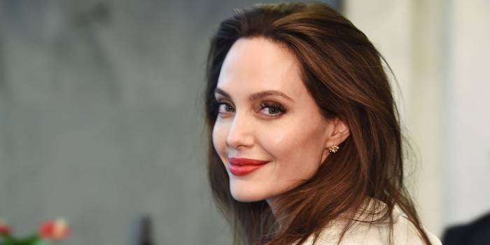 Quand Angelina Jolie était volontaire pour piéger un criminel de guerre