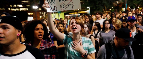 Manifestation anti-Trump à Los Angeles