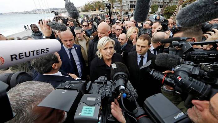 Le Pen sucht das mediale Massaker