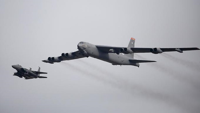 B-52-Bomber fliegen erste Angriffe auf IS