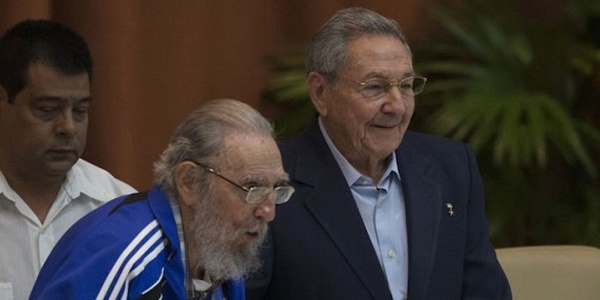 Raul Castro réélu pour cinq ans à la tête du PC cubain