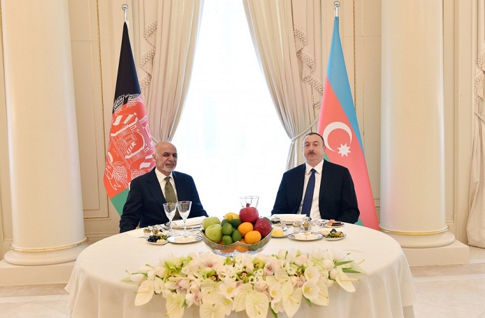 Un dîner officiel en l’honneur du président afghan