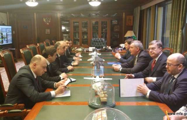 Elmar Mammadyarov a rencontré Dmitry Rogozin