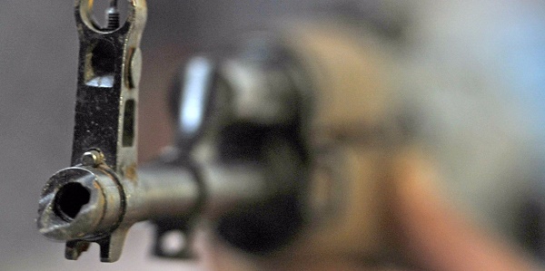 Russie : une boutique de souvenirs Kalachnikov en plein aéroport