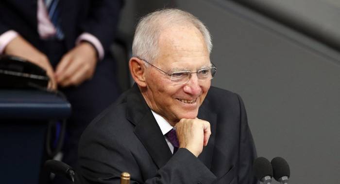 Wolfgang Schäuble zum Bundestagspräsidenten gewählt