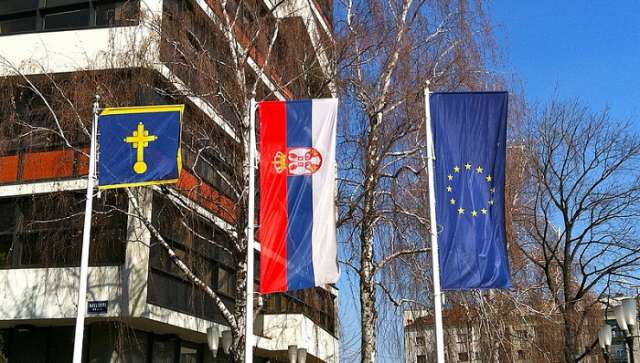 80 Serbian officials & businessmen arrested on corruption charges