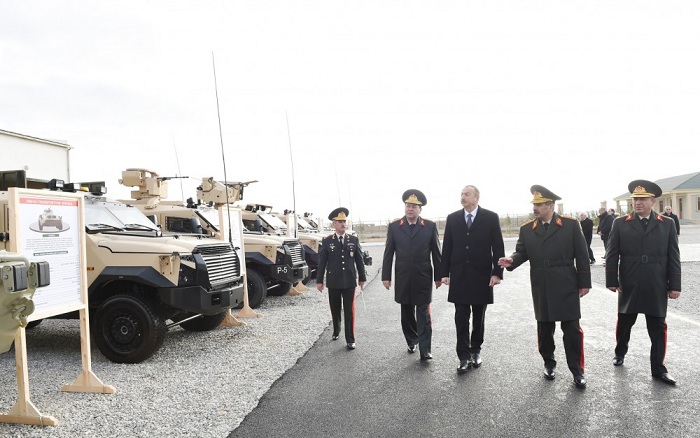 Le président Ilham Aliyev inaugure une nouvelle cité militaire