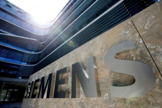 Siemens to cut 2,700 jobs at energy unit due for listing