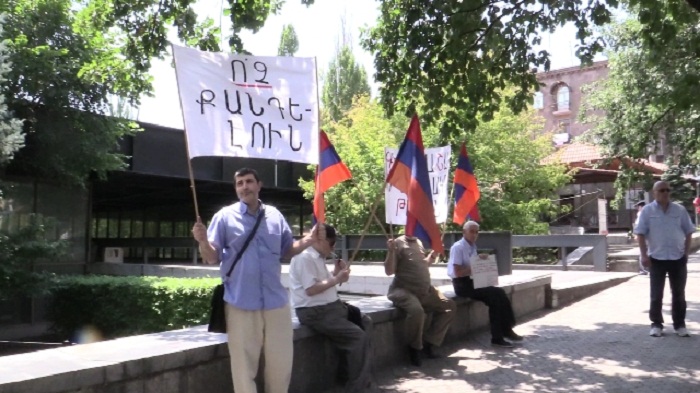 Armenian residents willing to take 