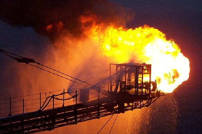 Criminal case launched on Azerbaijani offshore oil platform collapse 