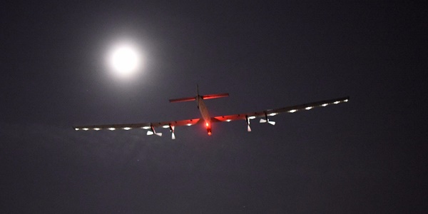 Solar Impulse 2 quitte New York pour sa traversée de l`Atlantique