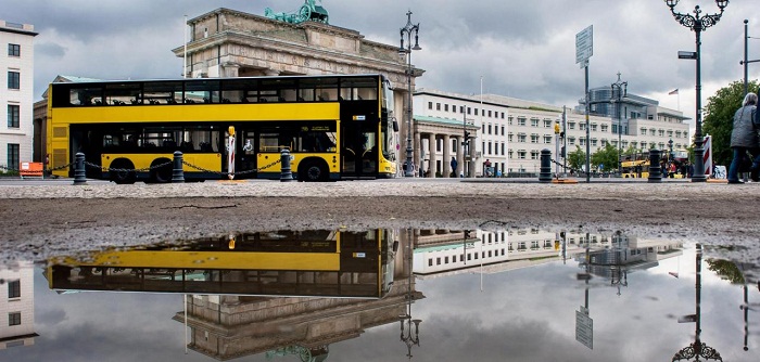 Sechs Schüsse auf Linienbus in Berlin abgefeuert