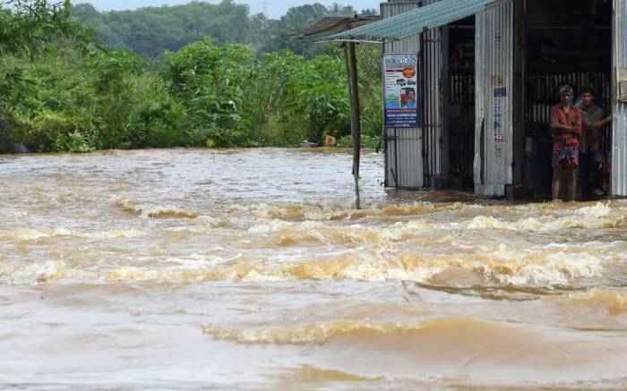 Inondations: 146 morts, 500.000 déplacés au Sri Lanka