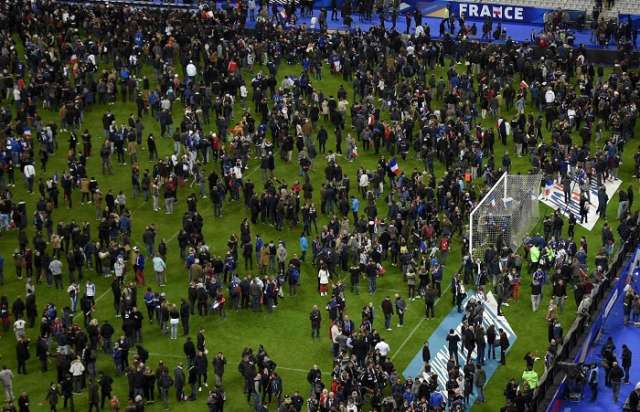 Muslim hero security guard who stopped suicide bomber at Stade de France - VIDEO