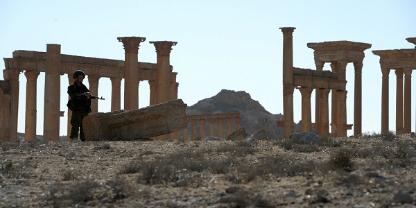 Syrie : combats entre djihadistes de l`EI et régime aux portes de Palmyre