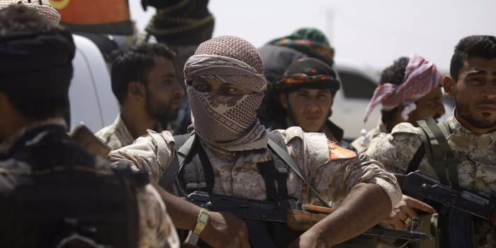 Syrie: des forces anti-EI entrent dans l'ouest de Raqa
