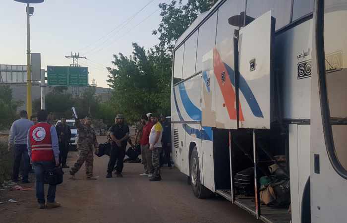 Syrie : l'évacuation de quatre villes assiégées a commencé