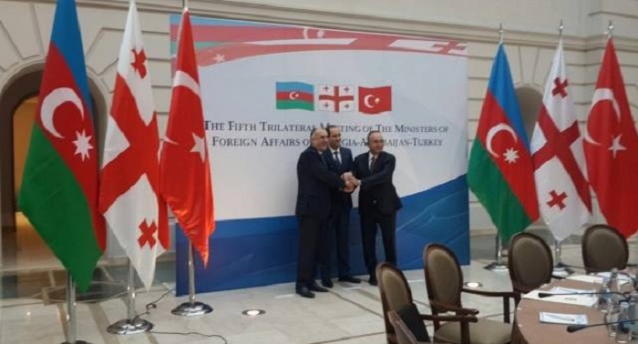 Tbilissi accueille la réunion trilatérale des ministres des Affaires étrangères azerbaïdjanais, turc et géorgien