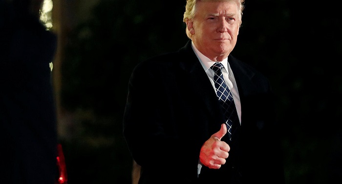 Trump annonce qu`il «a l`intention» de fermer sa fondation