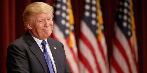 Trump snobe les républicains, met en avant les anciens combattants... et lui-même