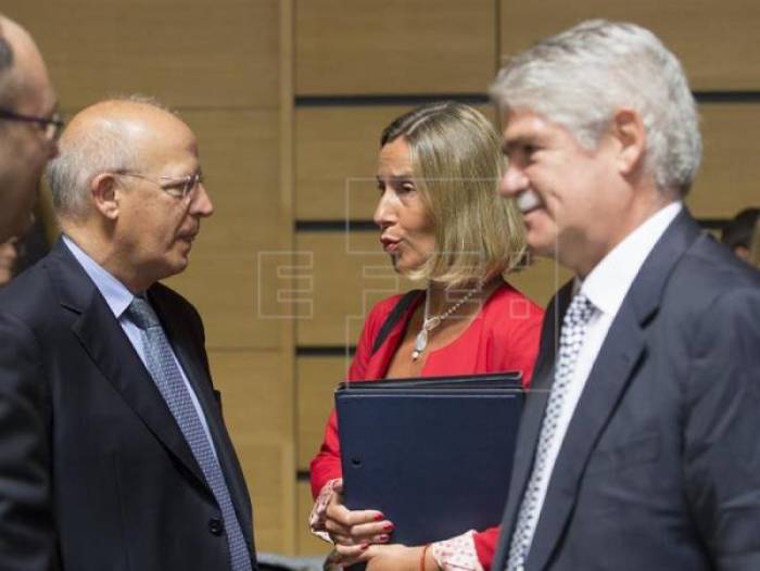 La UE satisfecha de la cooperación con la OTAN en el Mediterráneo o los ciberataques