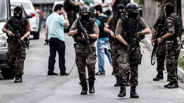 İstanbul terroruna görə 13 nəfər tutuldu